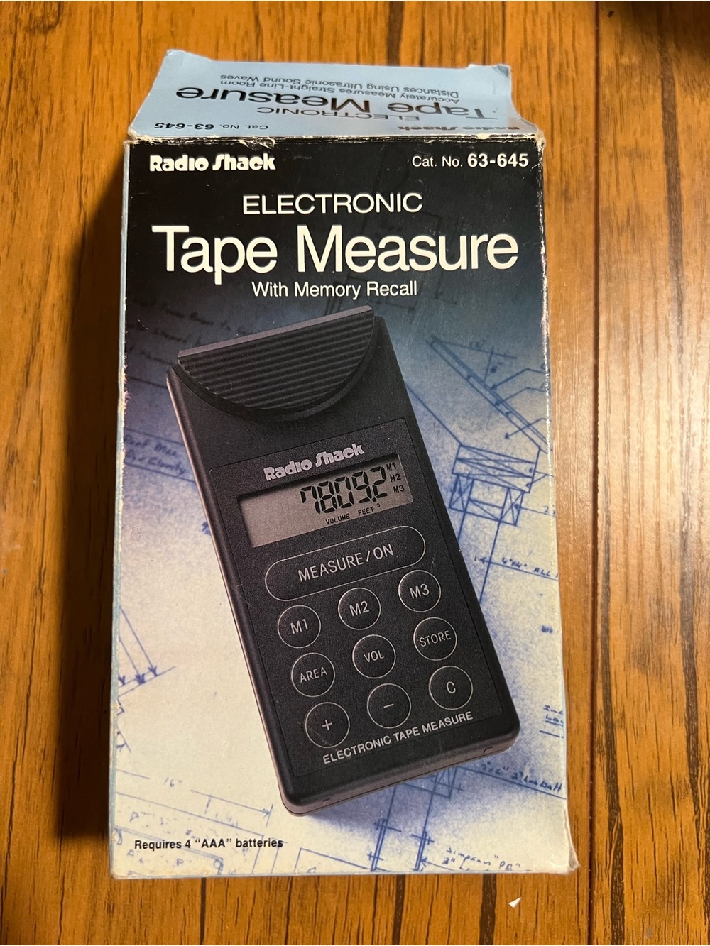Radio Shack Vintage Electronic Tape Measure W/Memory Recall - Works & New Batts